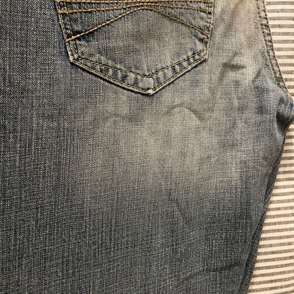 X2 distressed jeans - Picture 2 of 8